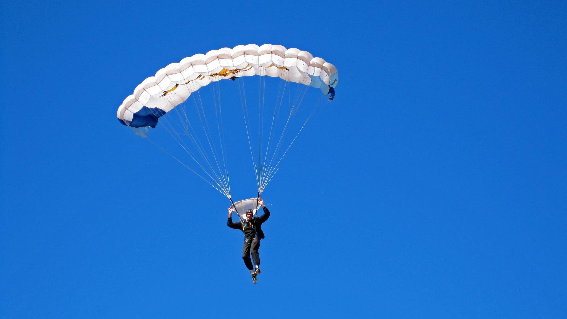 开云体育平台APP-波兰强势拿下厄瓜多尔，卡拉斯科贡献制胜表现